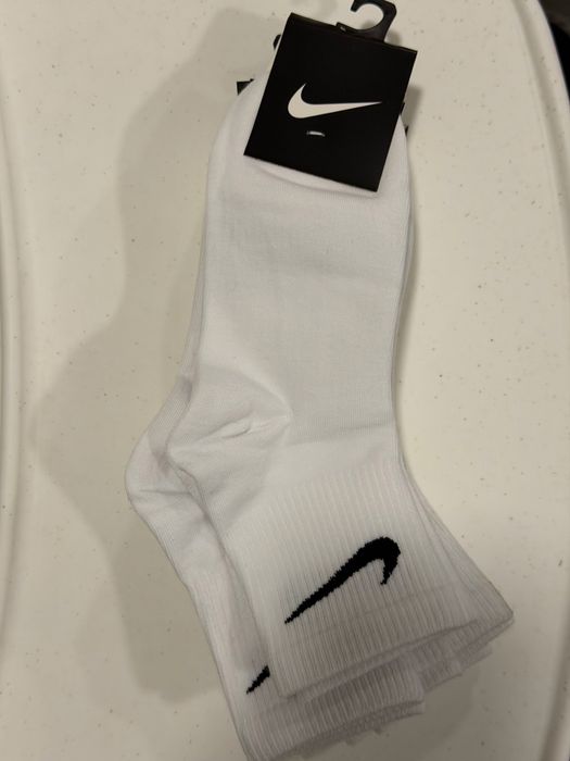 Meias Nike novas