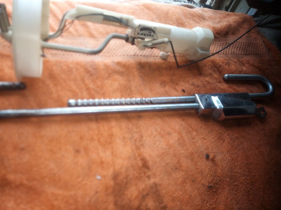 . Замок на руль.0