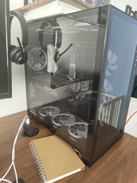 Obudowa Lian Li O11 Dynamic XL rog edition