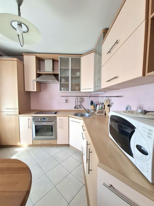4 кім.квартира Борщагівська 145
Дві ктири на