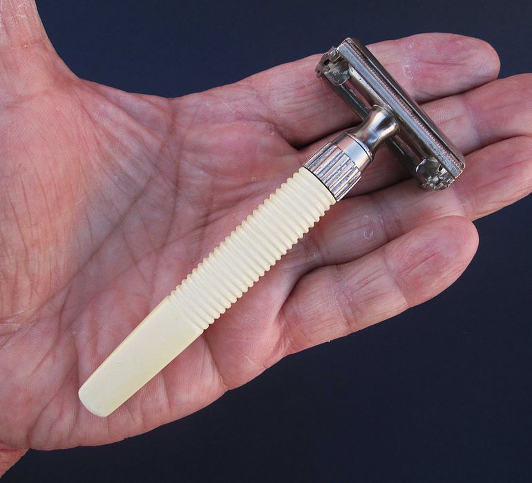 Antiga (60's) GILLETTE Slim Twist Maquina de Barbear com Lamina