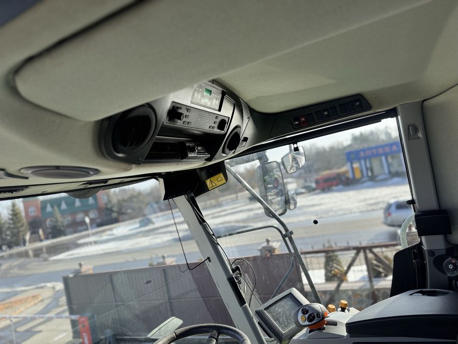 Продам зернозбиральний комбайн Claas Lexion 770