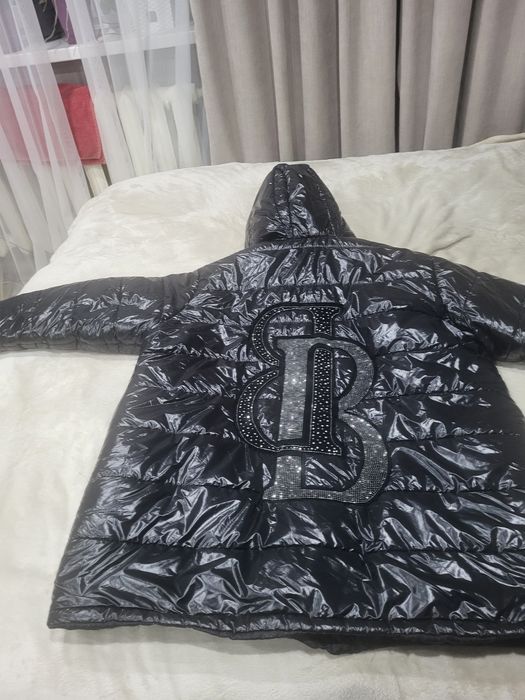 Продам куртку зимову