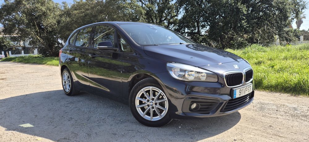 BMW 216d Active Tourer AUTOMÁTICA de 2016 — photo 2