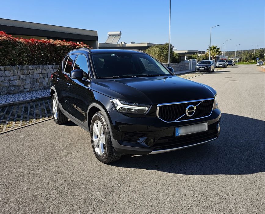 VOLVO XC40 2.0 D3 Momentum