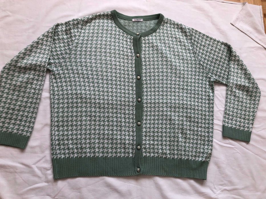 sweter damski wzór pepitka