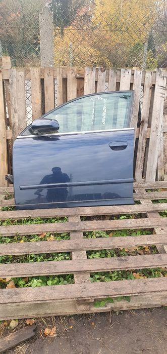 Audi a4 b7 drzwi lewy przód przednie lewe kompletne kierowcy lusterko