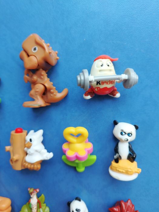 Игрушки   Киндер