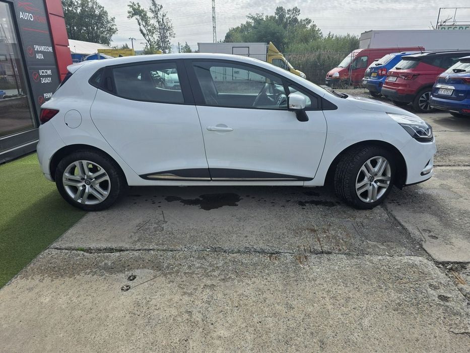 Renault Clio 1.2 75KM  • Klima • Zadbany • Navi • Grzane fotele •Czujniki Park.