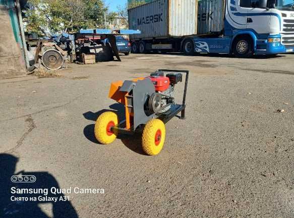 Щепоріз в зборі з ДВИГУНАМИ (діам.гілки 70мм/ 100мм)измельчитель веток