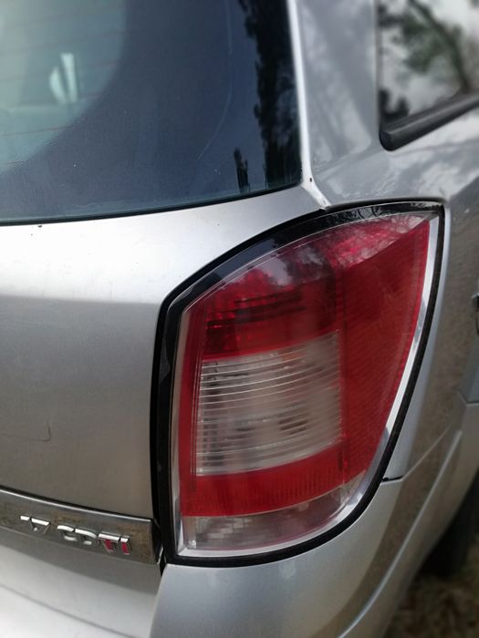 Astra H lll kombi 08r lift lampa tył Europa stn bdb