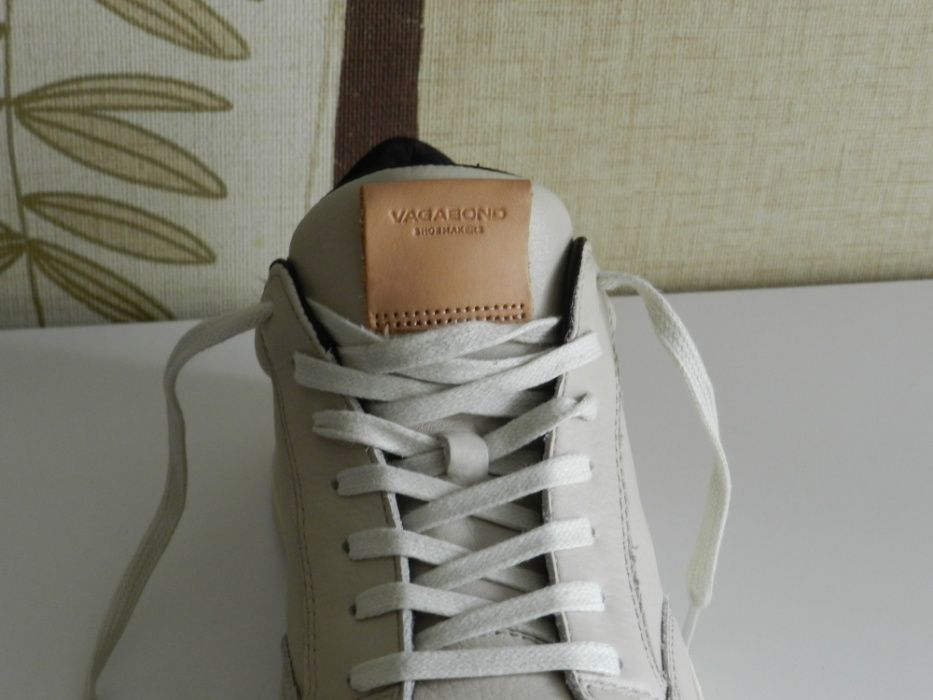 Нові кросівки VAGABOND натуральна  шкіра устілька 27 см.