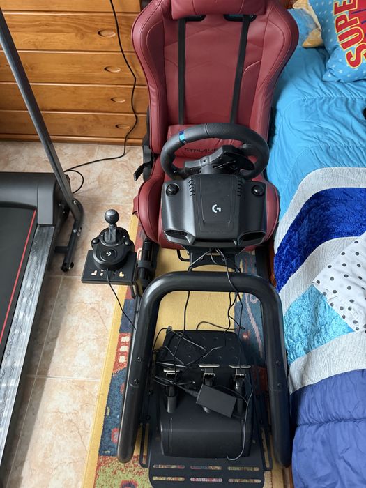 Vendo playseat + volante logitech g923