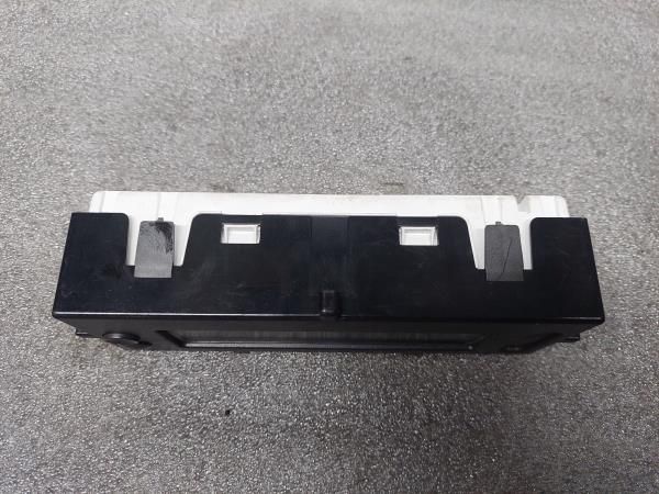 Display / ecrã de informações RENAULT Clio III (BR0/1, CR0/1)