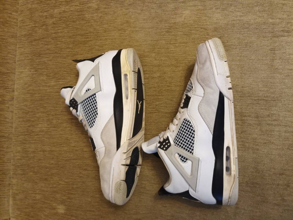 Кроссовки Nike Air Jordan 4 retro