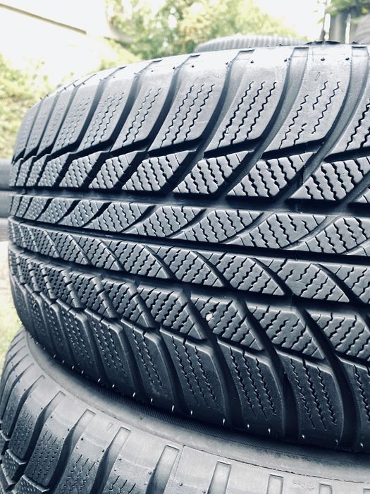 215 55 17 Bridgestone LM001 90%