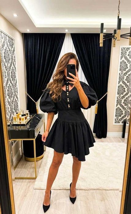 Sukienka czarna By o la la stylowa glamour bawełna złota taliowana