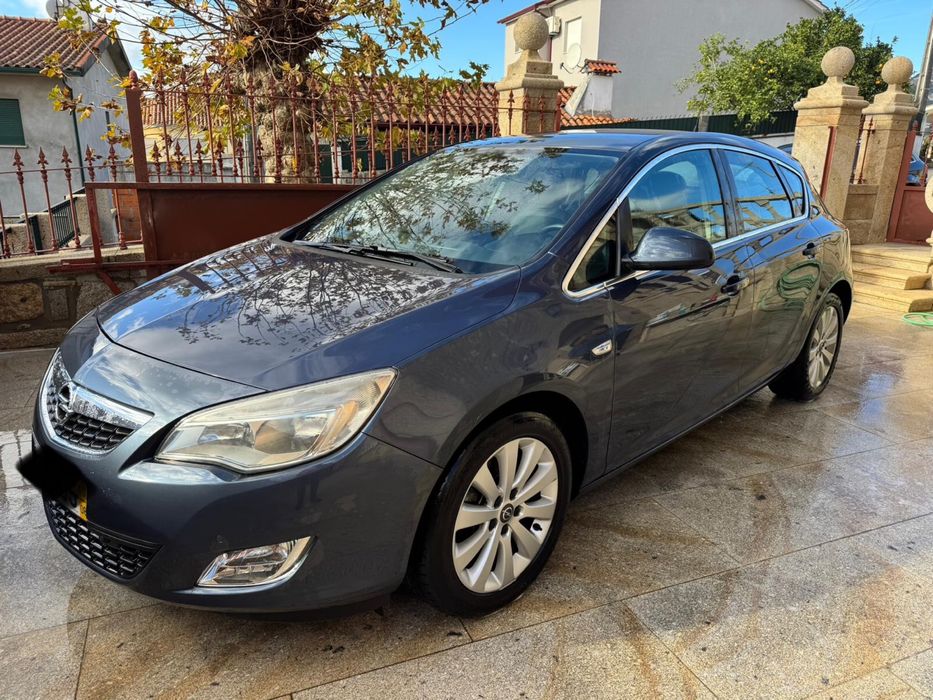 Opel Astra J 1.7 CDTI 125 cv – 2010 | 200.000 km foto 3