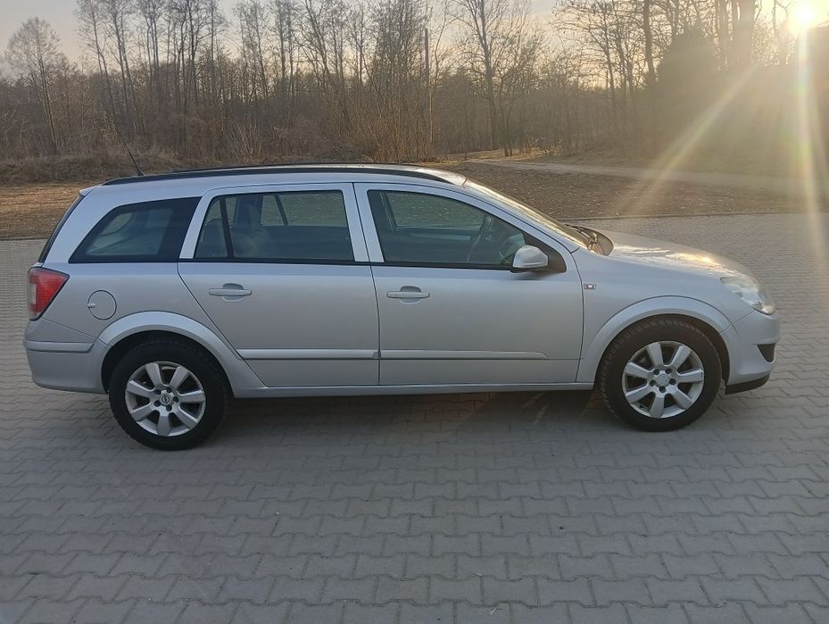 Sprzedam Opel Astra H 2009r
