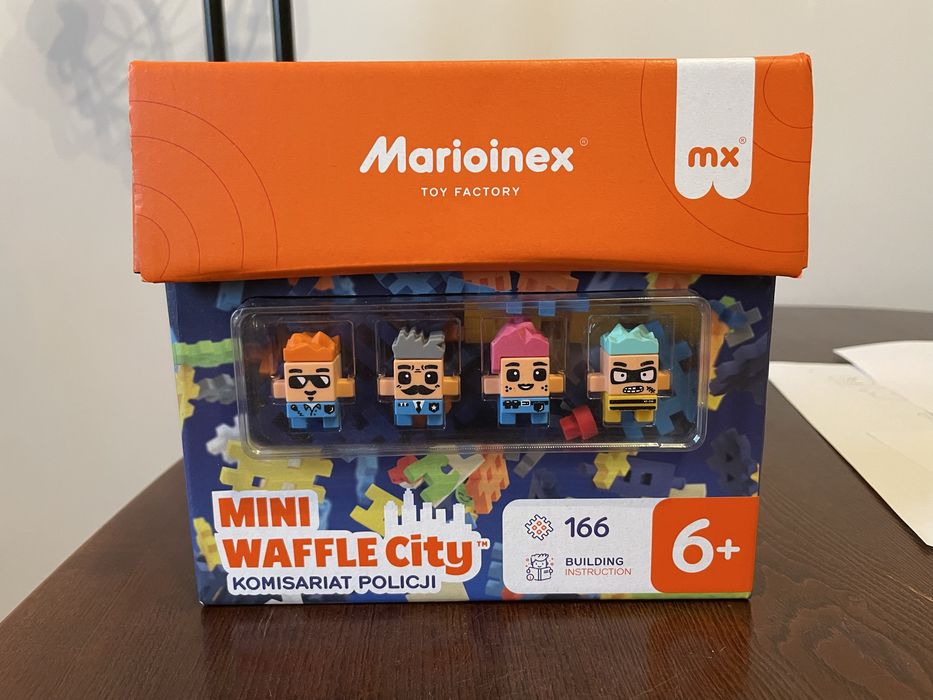 Mini Waffle City Komisariat Policji