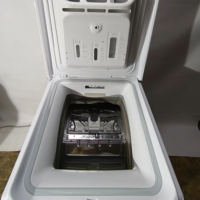 Пральна машина з вертикальною загрузкою Bauknecht WMT EcoStar 732 Di