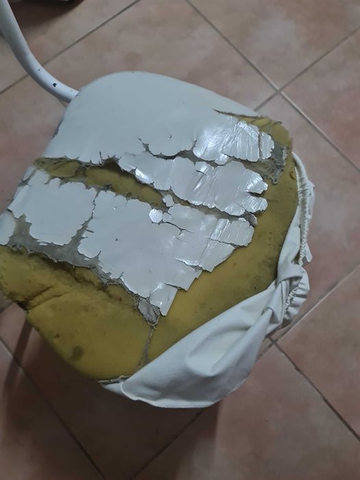 4 Cadeiras para uso ou restauro