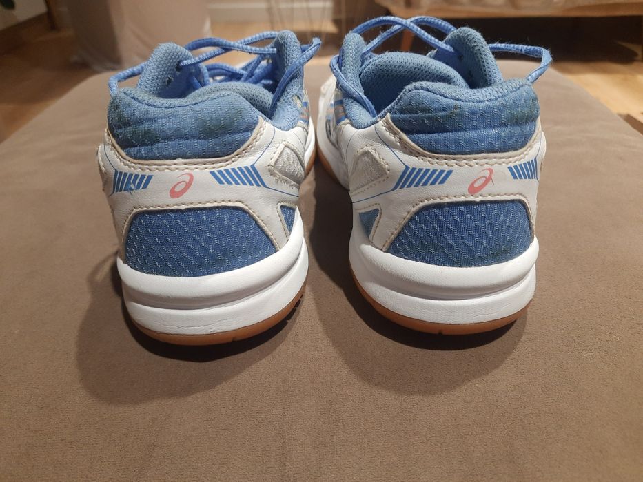 Buty Asics halowe 37 -  23 cm