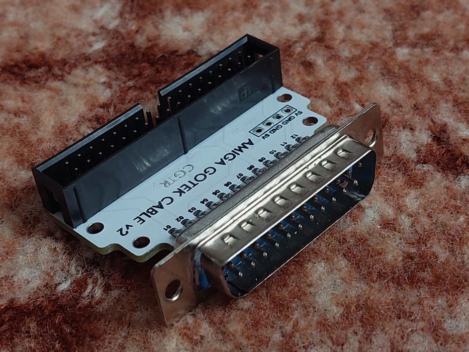 Для Amiga 500 адаптер для подключения внешнего эмулятора GOTEK.