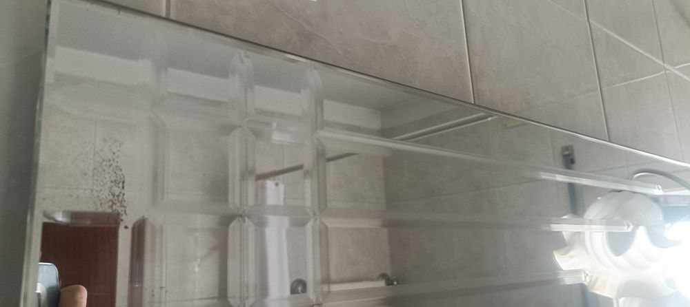 Espelho de casa de banho