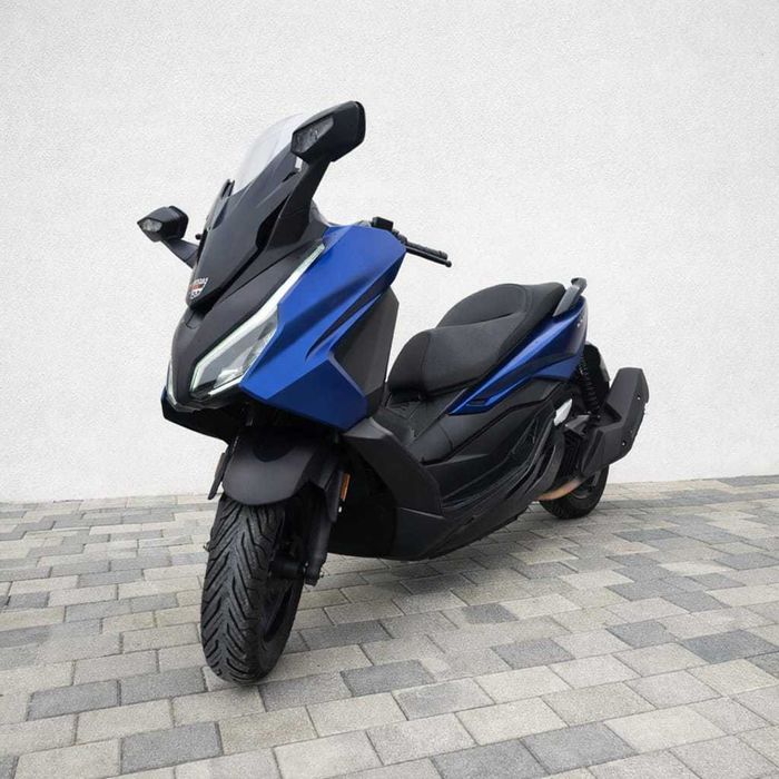 Aluguer de Scooter Honda