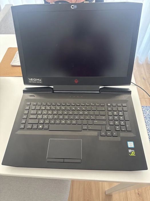 Portátil Gaming HP OMEN 17" i7 / GTX 1070 – Excelente desempenho