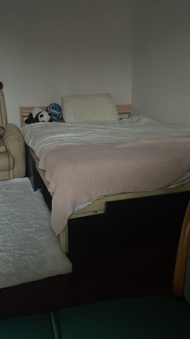 Vendo cama IKEA completa – Como nova!