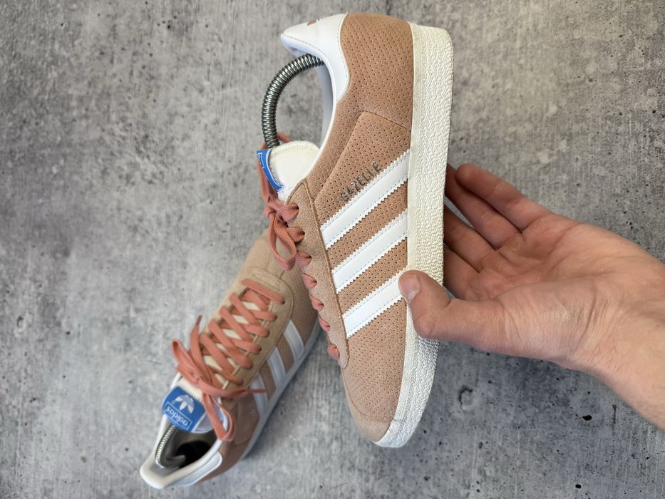 Кроссовки Adidas,кросівки адідас