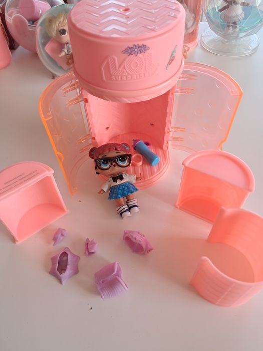 Boneca LoL Surprise