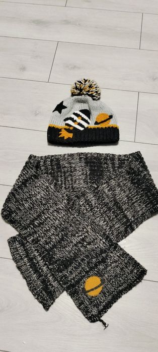 Шапка з шарфом для хлопчика