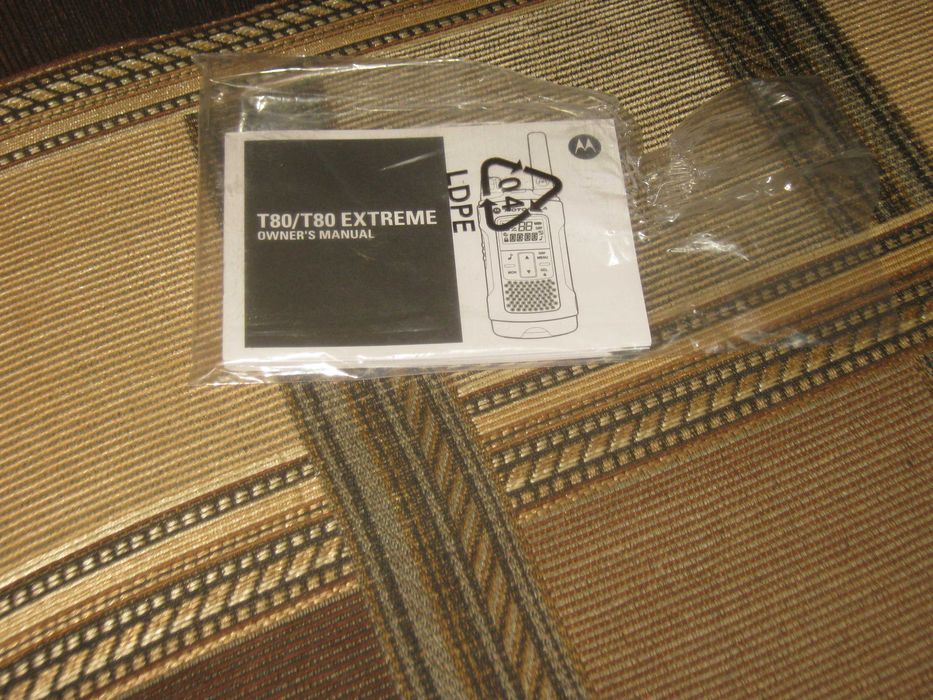 Инструкция на рацию Motorola.Новая,запечатана