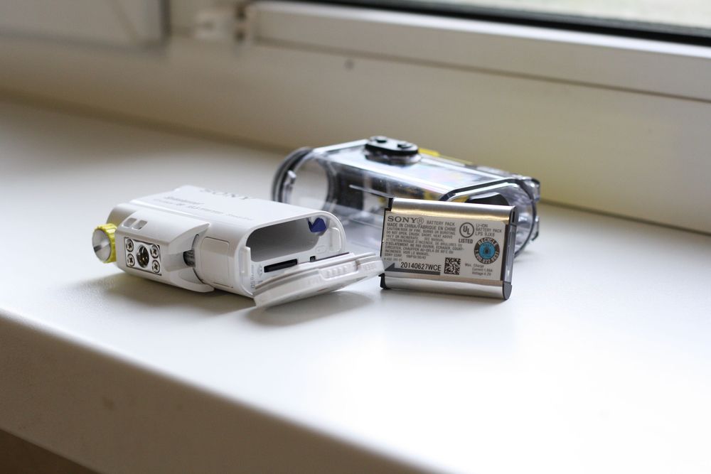 Sony HDR AS-100 екшн камера