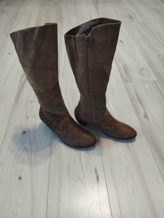 Buty kozaki kozaczki wysokie do kolana Think! 40