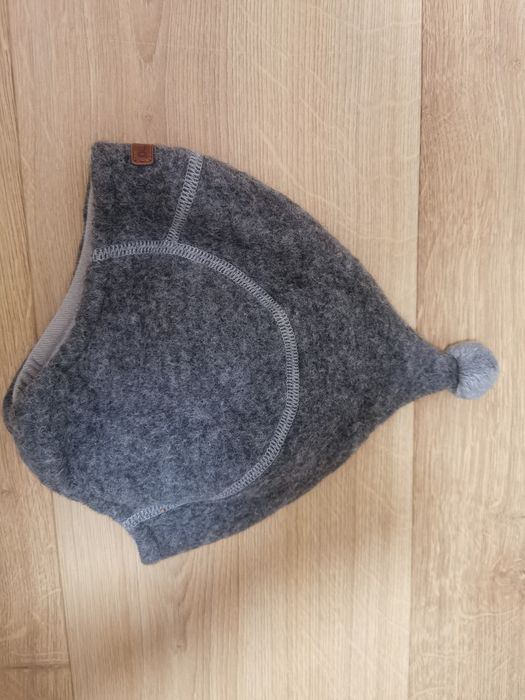 Ciepła czapka dla dziecka. Mały rozmiar 50