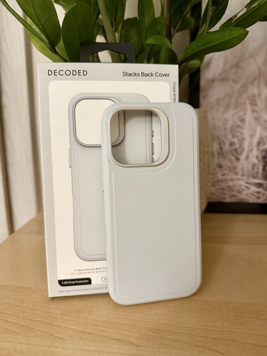 Decoded AntiMicrobial Silicone Stacks etui iPhone 16 Pro