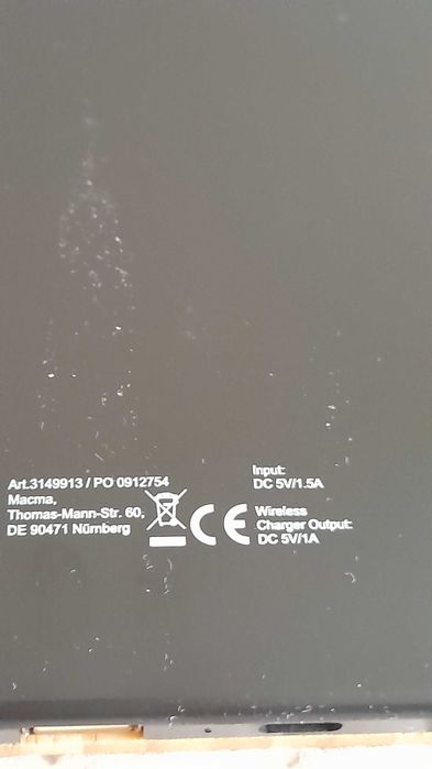 Podkładka z ładowarką indukcyjną telefonu nieużywana