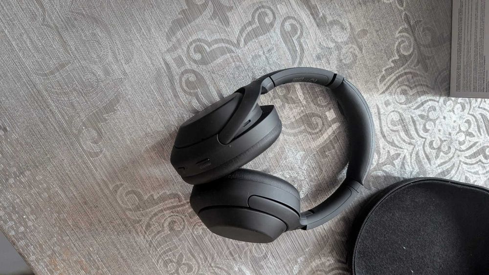 Auscultadores Noise Cancelling Bluetooth Sony WH-1000XM4 - Preto