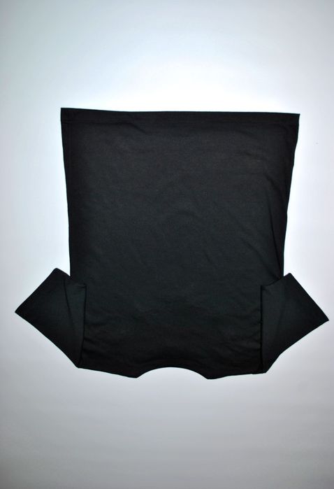 Футболка женская XL  XXL черная узор цветы аппликация вышивка Германия