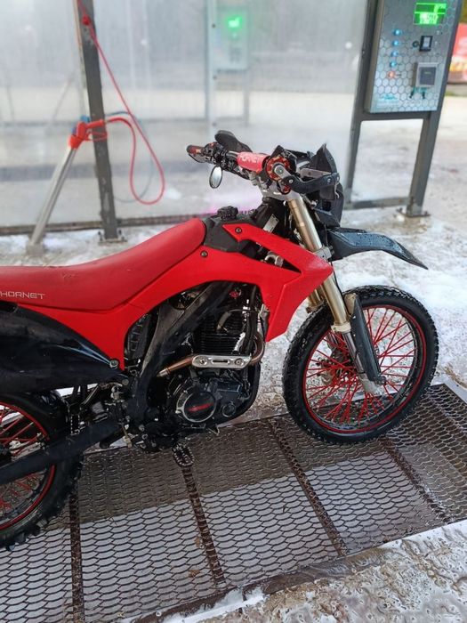 Продається хорнед дакар 250