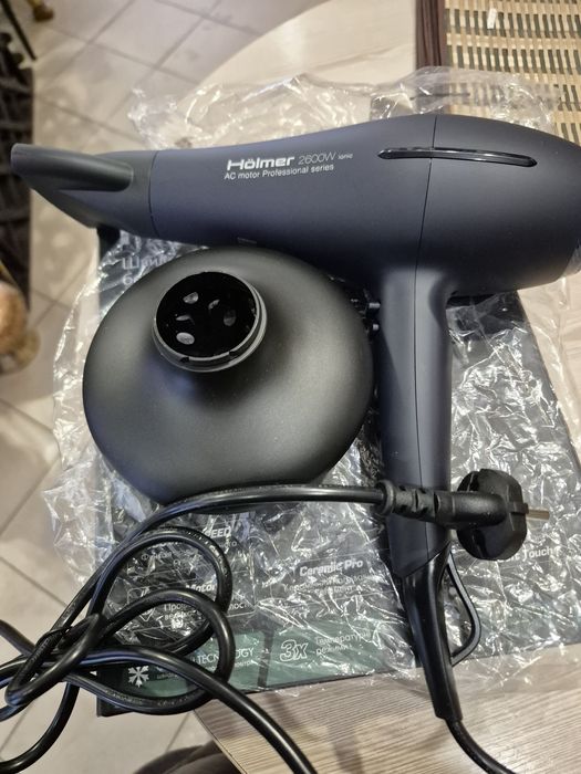 Продам Фен  HOLMER HHD-2601  PRO, 2600 Вт