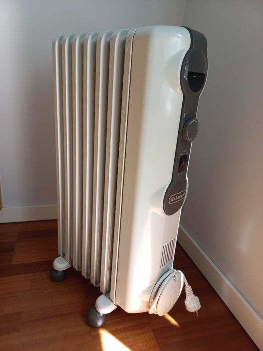 Aquecedor a Óleo 1500W (7 Alhetas) – Como Novo