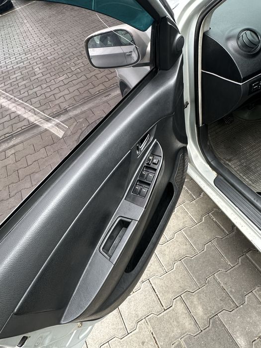 Geely MK 2012 год