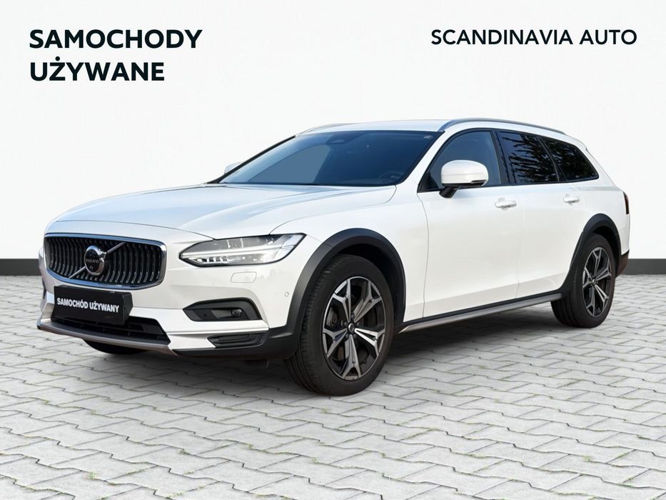 Volvo V90 Cross Country