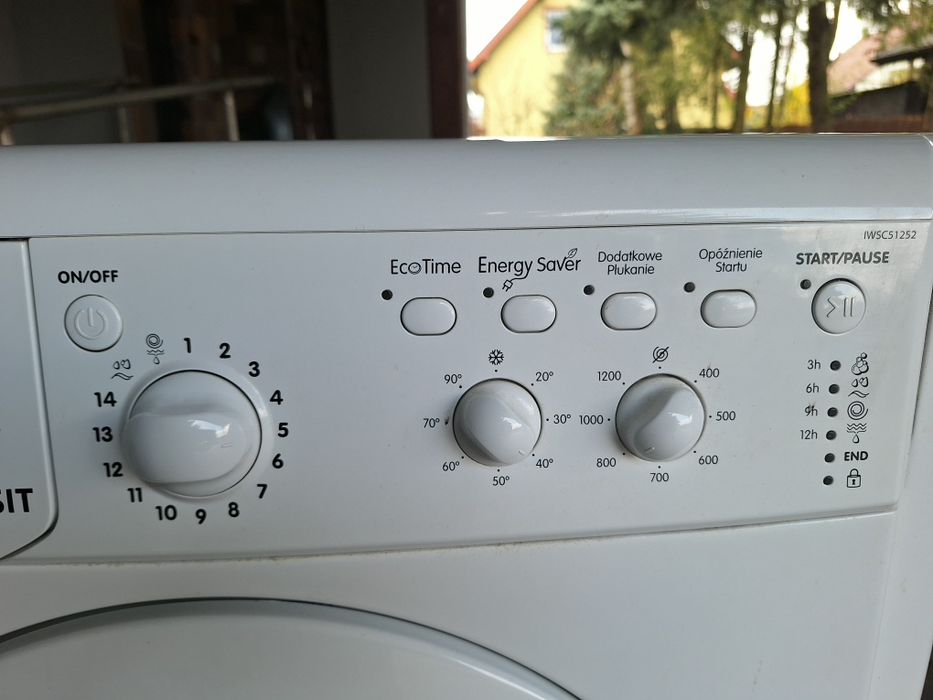 Pralka Indesit slim