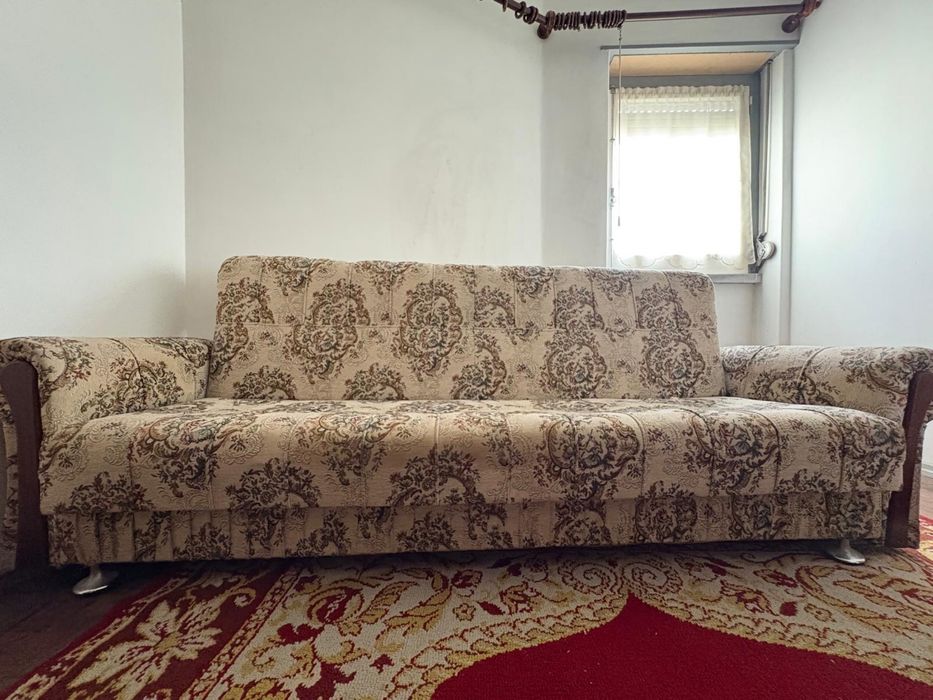 Conjunto Sofá e Poltronas Vintage